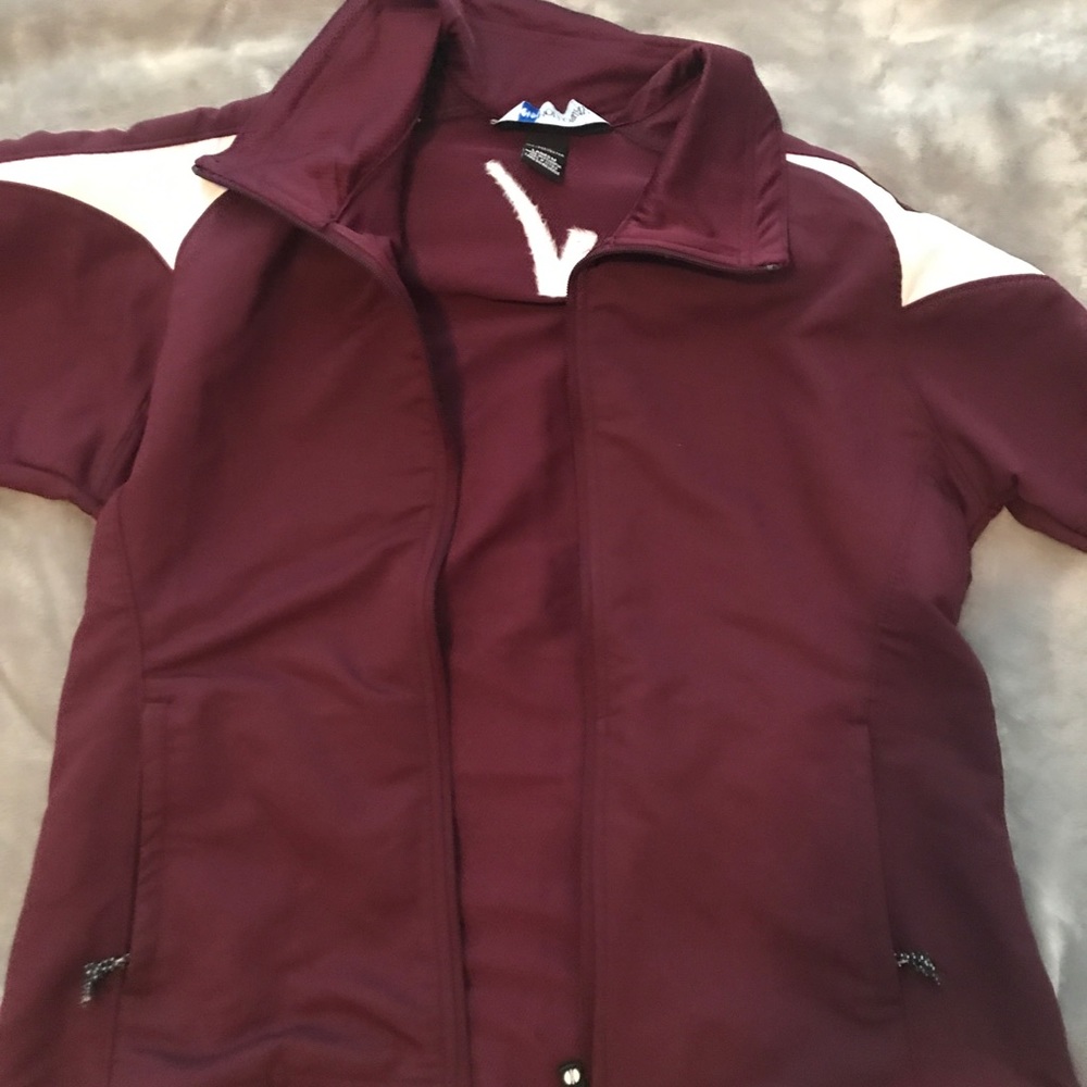 athletic jacket - Picture 2 of 4